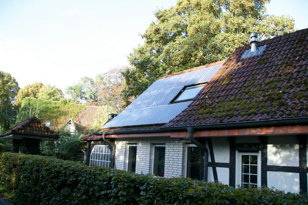 TVA 5,5% photovoltaïque Nouvelle-Aquitaine 2025 : installation panneaux solaires éligibles